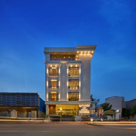 Grand Continent Mysore A Sarovar Portico Affiliate Hotel Екстериор снимка